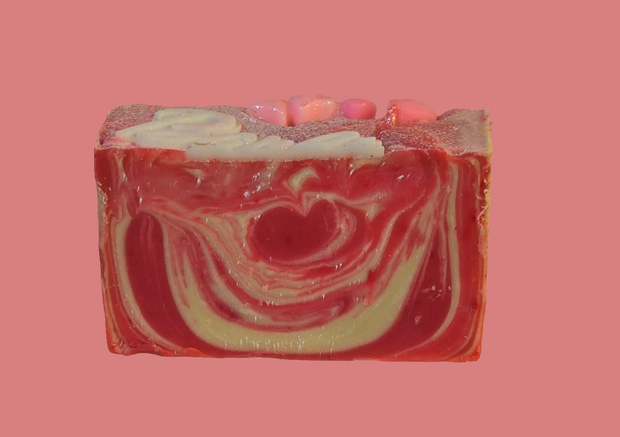 Classic Coco No5 Organic Cold Process Swirl Soap. Handmade All Natural Handcrafted Soap. Cute Swirl Soap! Yoni Soap Bar