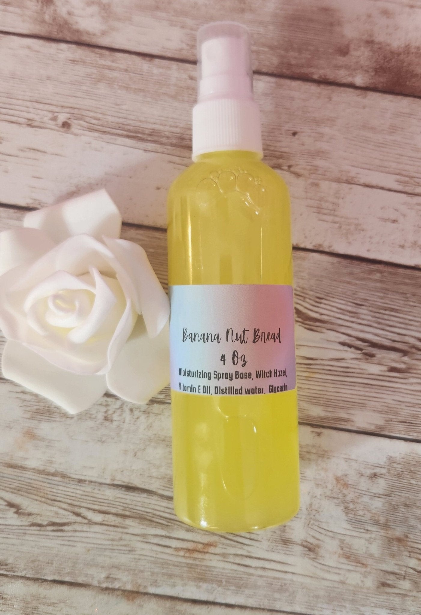 #handmade_body_mist #all_natural_body_mist #alcohol_free_body_mist #organic_body_spray #handmade_skincare #banana_nut_bread_body_spray