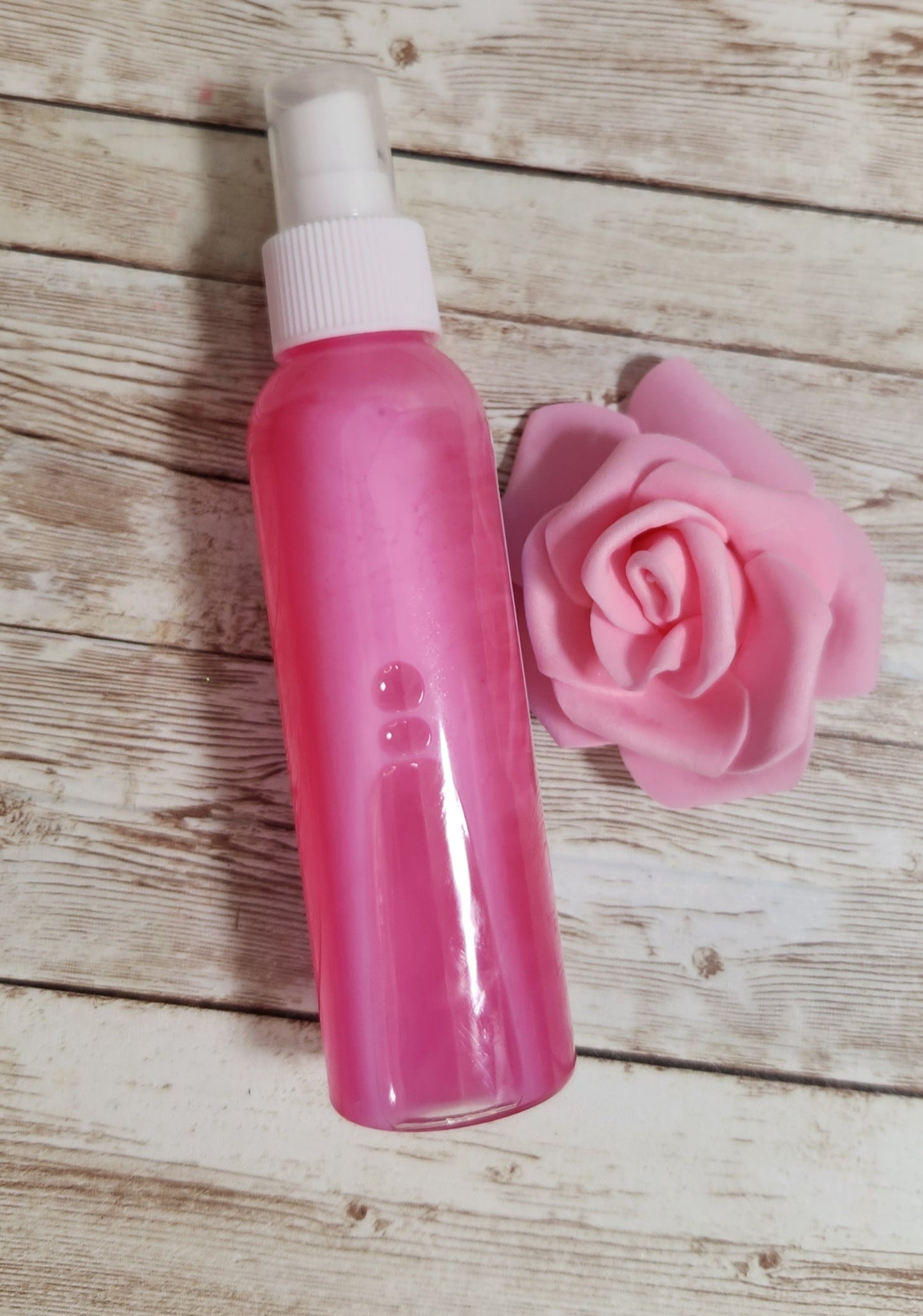 Pink Grapefruit Moisturizing Body & Hair Spray. 4 oz Handmade Alcohol Free Hair and Body Mist.  Room Freshener - Glamorous Beauty & Boutique