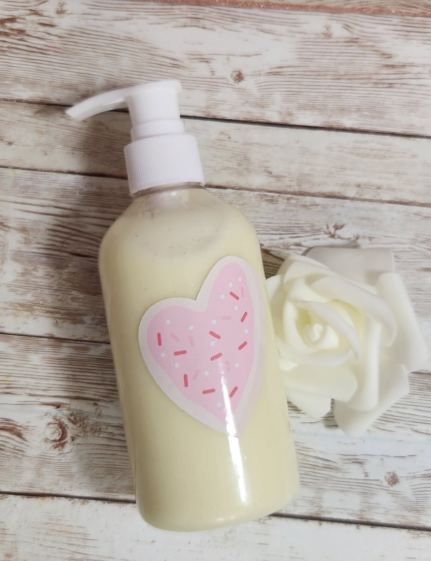 Vanilla Buttercream Whipped Shea Butter Moisturizer. Handmade Shea Butter Body Frosting. All Natural Hand and Body Lotion 8 oz - Glamorous Beauty & Boutique