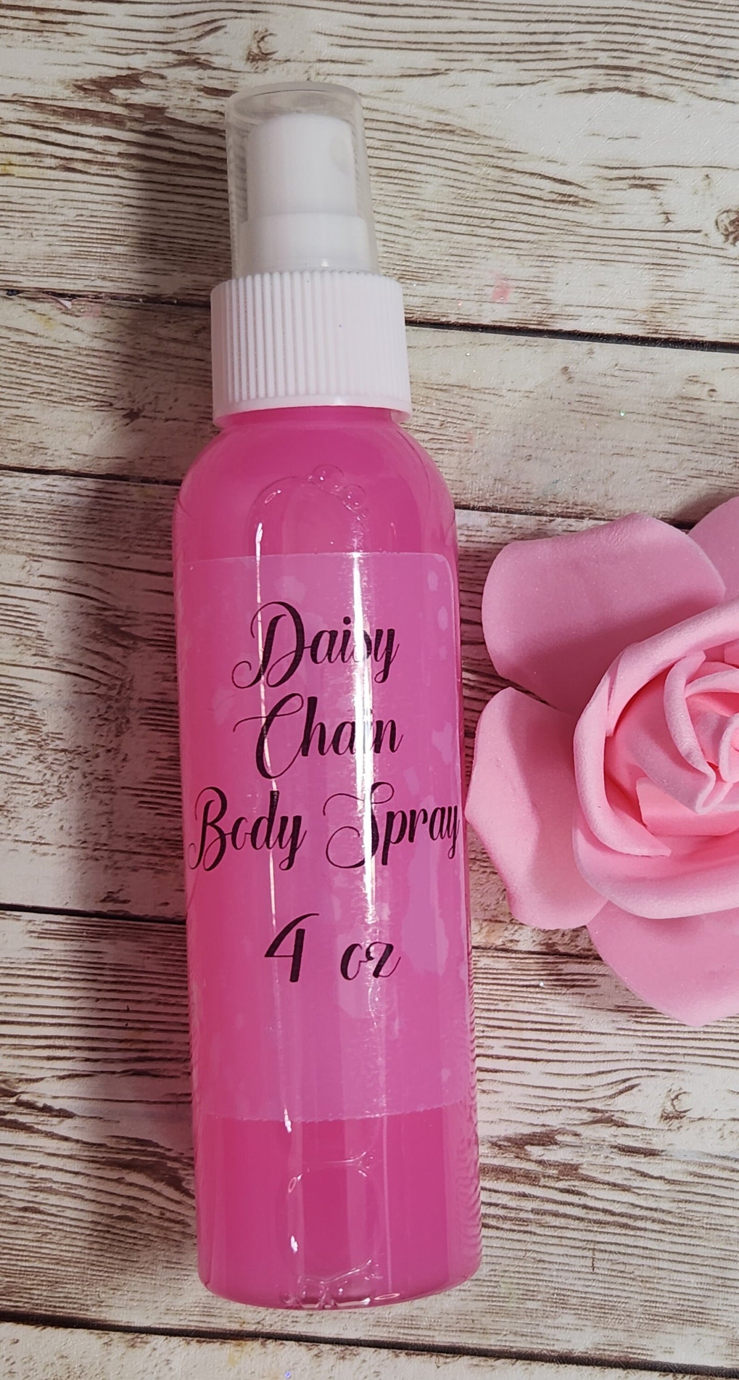 Daisy Chain Moisturizing Body & Hair Spray. 4 oz Handmade Alcohol Free Hair and Body Mist - Glamorous Beauty & Boutique