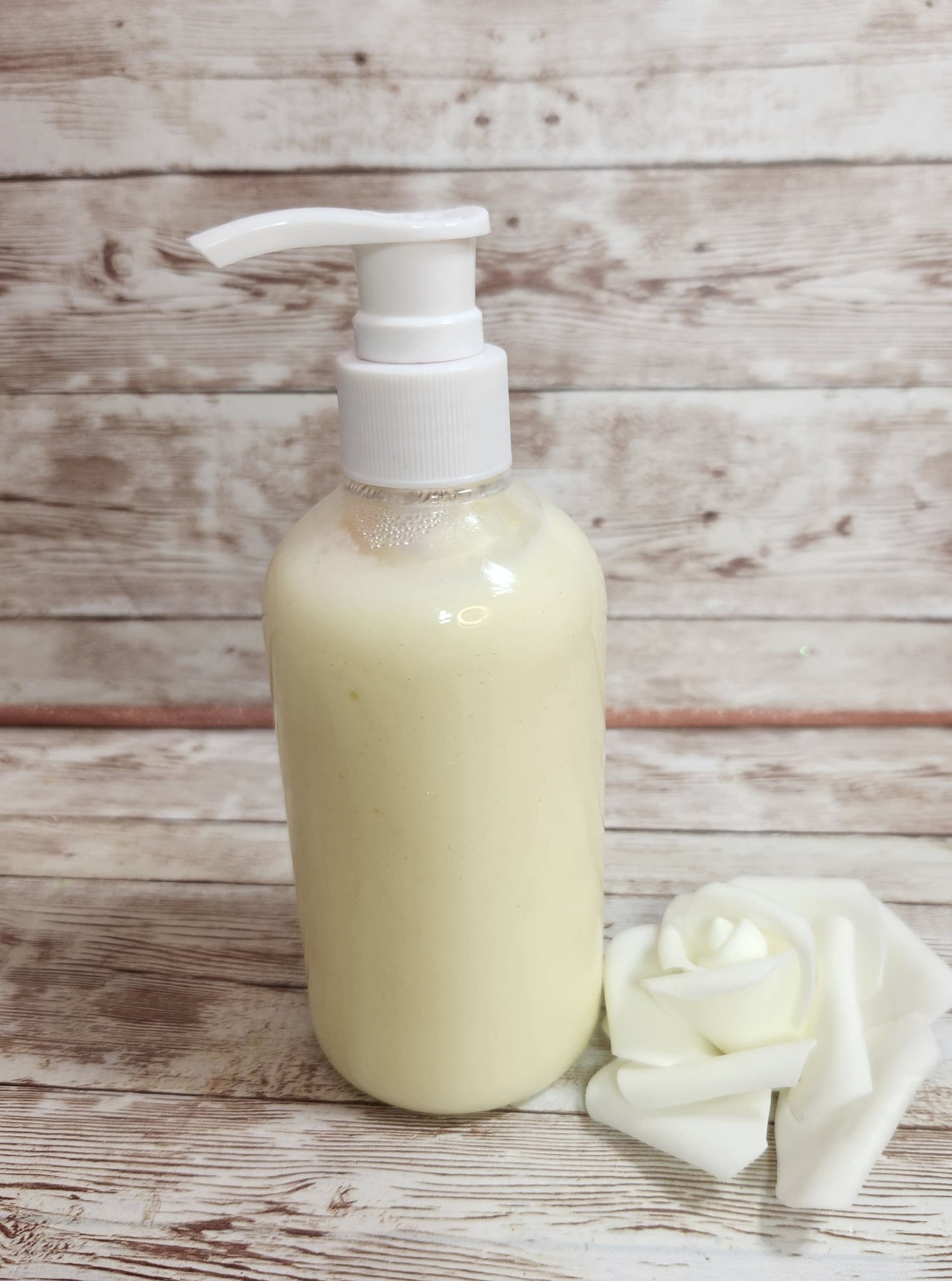 Vanilla Buttercream Whipped Shea Butter Moisturizer. Handmade Shea Butter Body Frosting. All Natural Hand and Body Lotion 8 oz - Glamorous Beauty & Boutique