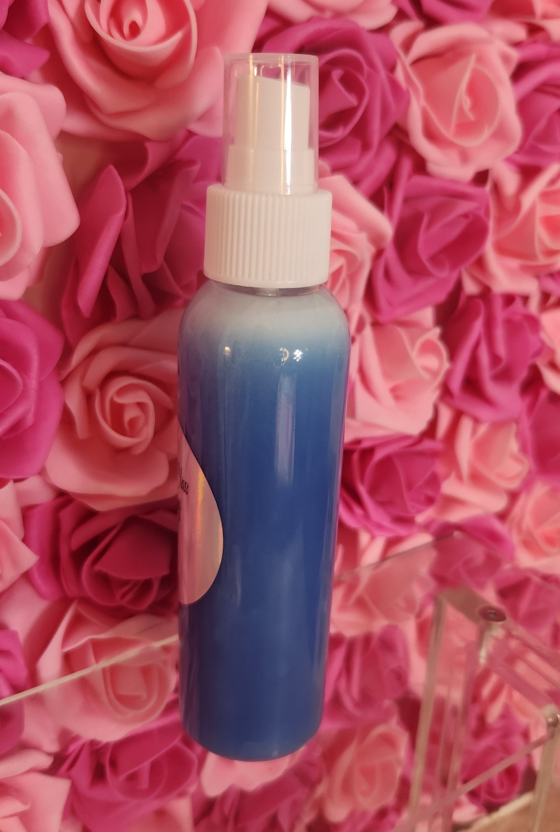 Very Berry Bliss Moisturizing Body & Hair Spray. 4 oz Handmade Alcohol Free Hair and Body Mist - Glamorous Beauty & Boutique