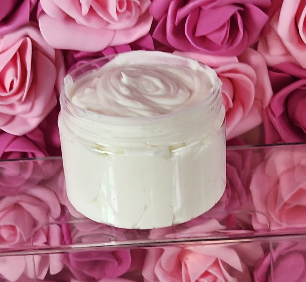 Oatmeal, Milk and Honey Whipped Body Butter. Handmade Shea, Cocoa & Mango Butter Body Frosting. All Natural Non Greasy Body Butter - Glamorous Beauty & Boutique