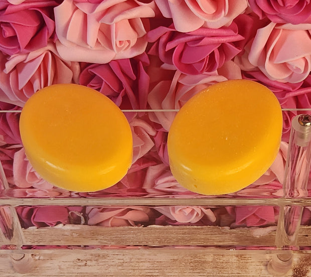 Zero Waste Conditioner Bar. Oval Shaped All Natural Organic Conditioner Bar in Pineapple Papaya. Shea & Mango Butter Hair Conditioner - Glamorous Beauty & Boutique