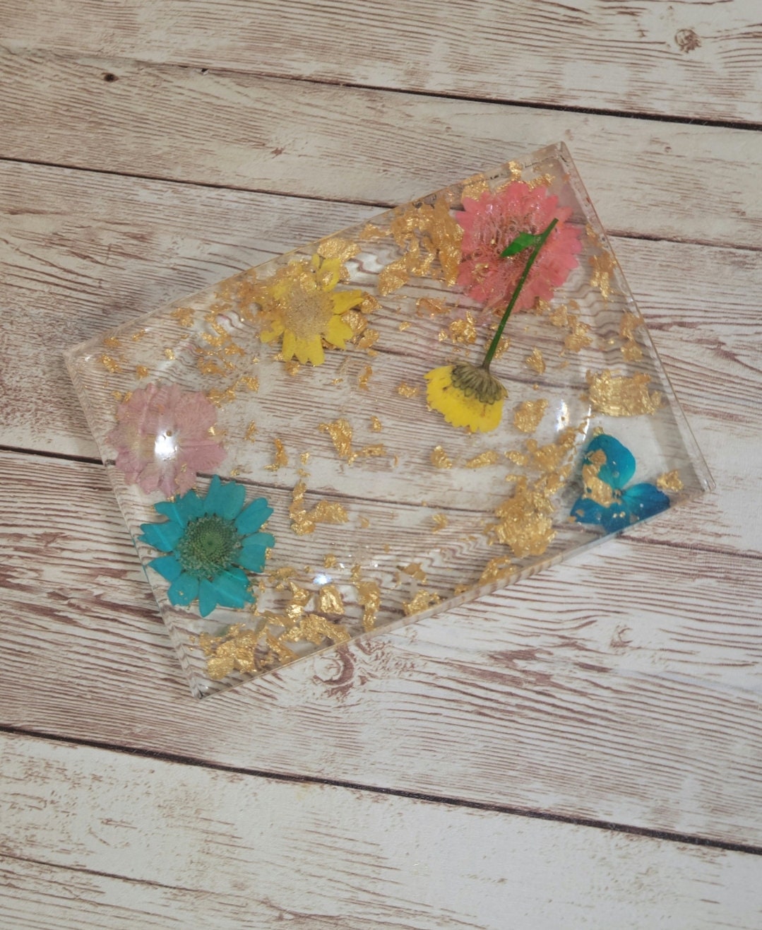 Pressed Flowers & Gold Foil Rectangular Soap Dish. Epoxy Resin Soap Dish. Glam Glitter Soap Holder. Bathroom Decor - Glamorous Beauty & Boutique