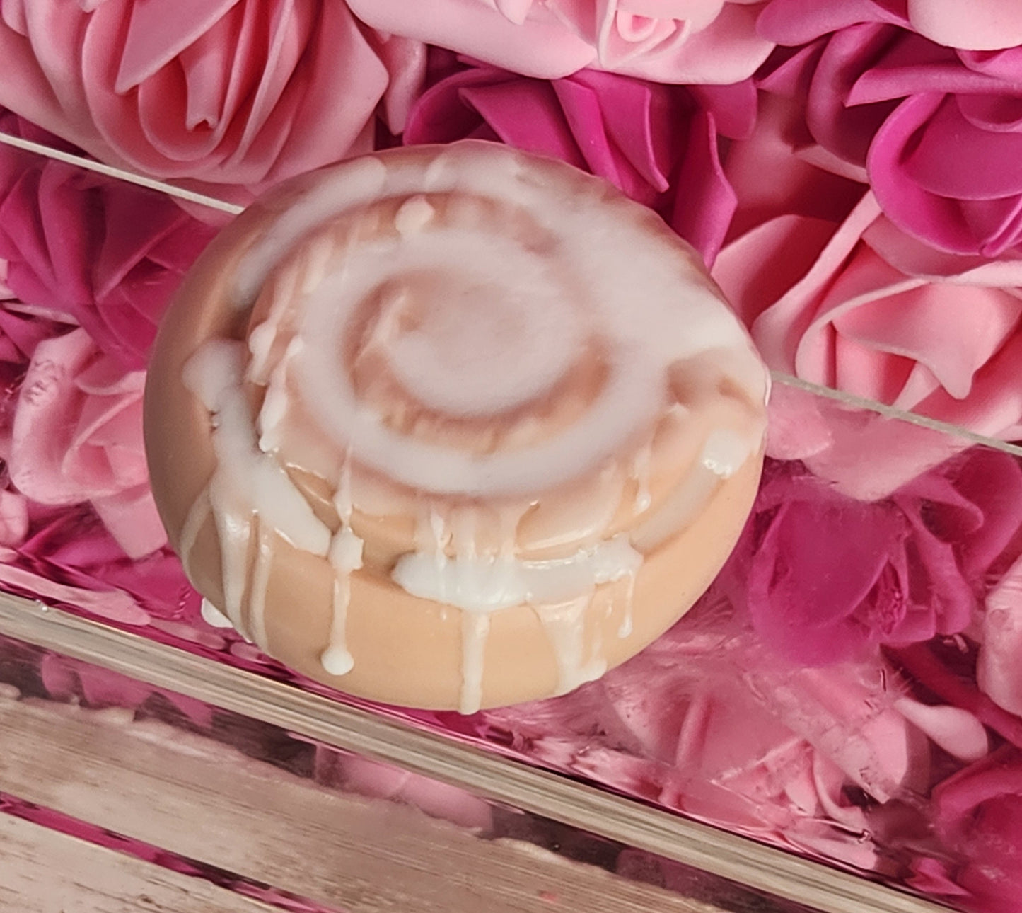 Cinnamon Roll with Icing Handmade All Natural Goat Milk & Shea Butter Soap. Cute Realistic Soap with a Vanilla Apple Cinnamon Scent - Glamorous Beauty & Boutique