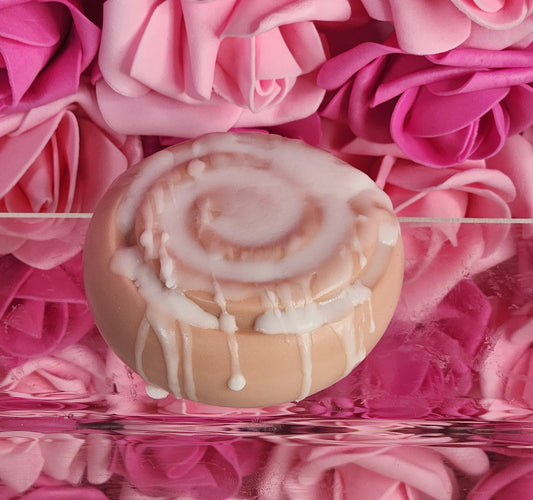 Cinnamon Roll with Icing Handmade All Natural Goat Milk & Shea Butter Soap. Cute Realistic Soap with a Vanilla Apple Cinnamon Scent - Glamorous Beauty & Boutique