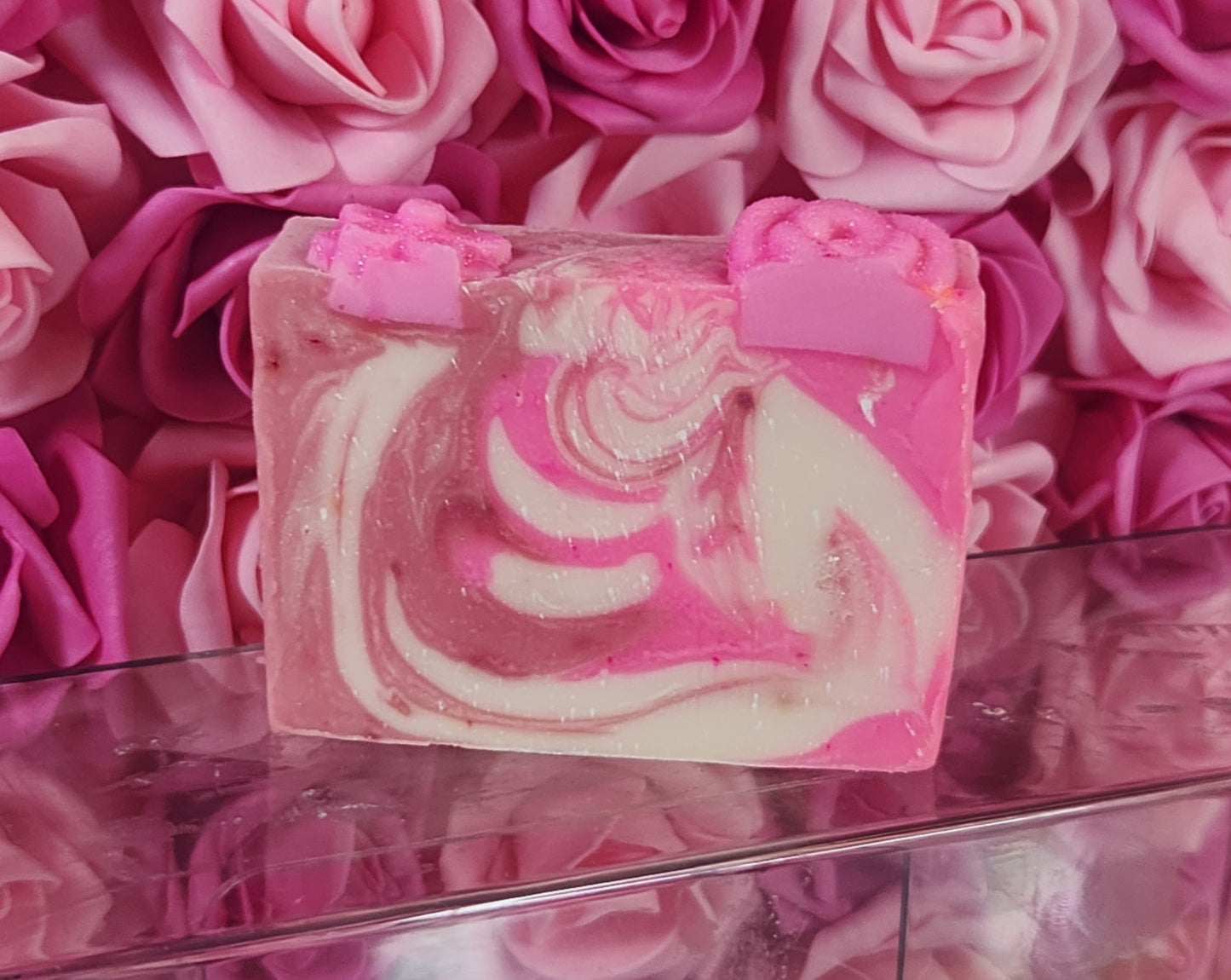 Rose Quartz Organic Cold Process Swirl Soap. Handmade All Natural Handcrafted Soap. Cute Swirl Soap! Fall/Winter Soap Bar. Yoni Soap - Glamorous Beauty & Boutique