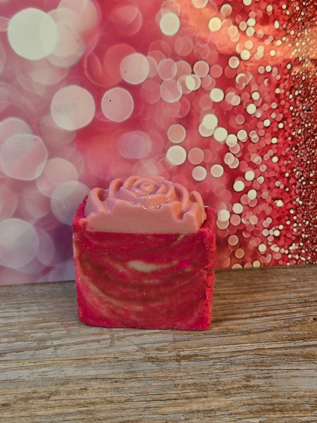 Rose Quartz Organic Cold Process Swirl Soap. Handmade All Natural Handcrafted Soap. Cute Swirl Soap! Fall/Winter Soap Bar. Yoni Soap