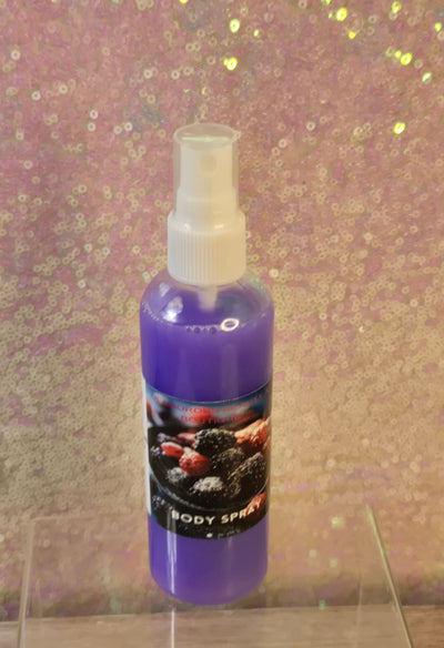 Blackberry Sugar Body & Hair Spray. 4 oz Handmade Moisturizing Hair and Body Mist.  Alcohol Free! Room Freshener.