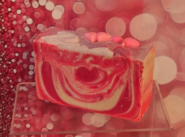 Classic Coco No5 Organic Cold Process Swirl Soap. Handmade All Natural Handcrafted Soap. Cute Swirl Soap! Yoni Soap Bar