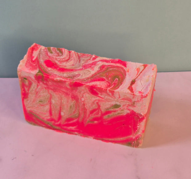 Viva La Juicee Organic Cold Process Swirl Soap. Handmade All Natural Soap Bar. Cute Swirl Soap! Moisturizing Yoni Soap