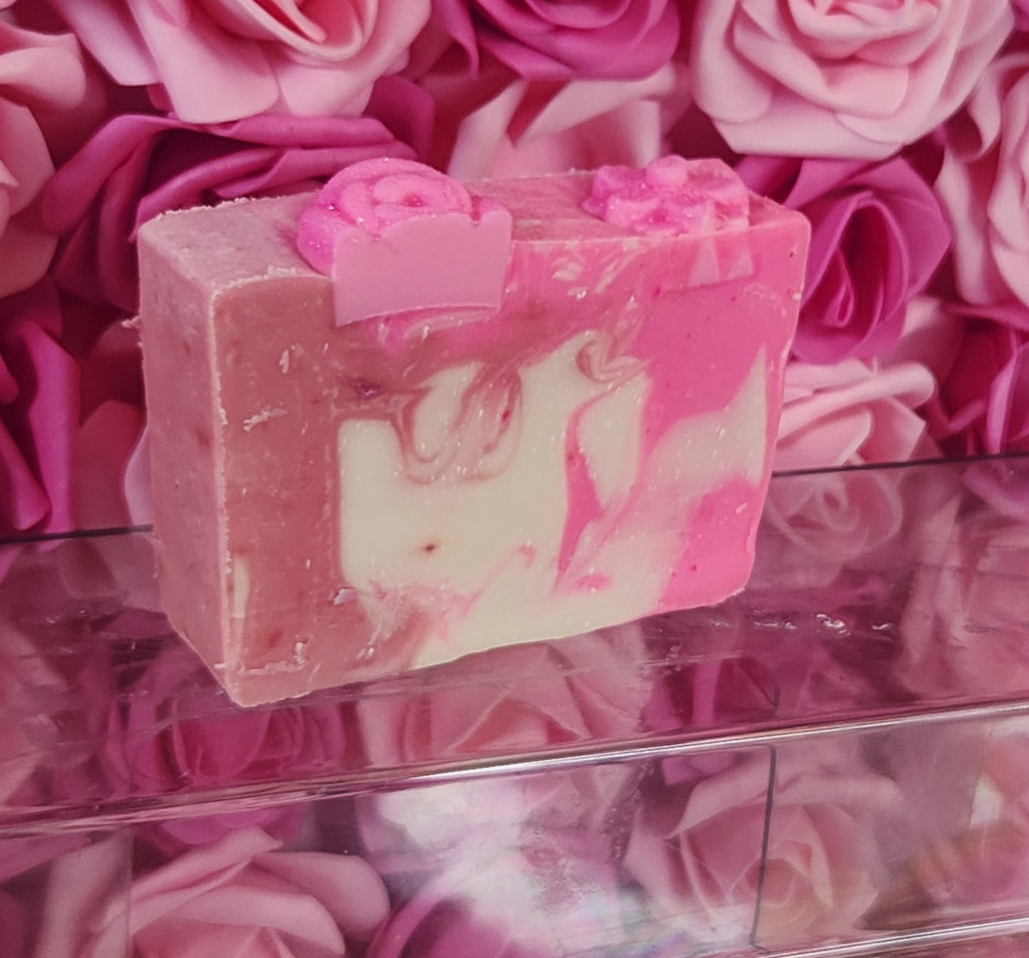 Rose Quartz Organic Cold Process Swirl Soap. Handmade All Natural Handcrafted Soap. Cute Swirl Soap! Fall/Winter Soap Bar. Yoni Soap - Glamorous Beauty & Boutique