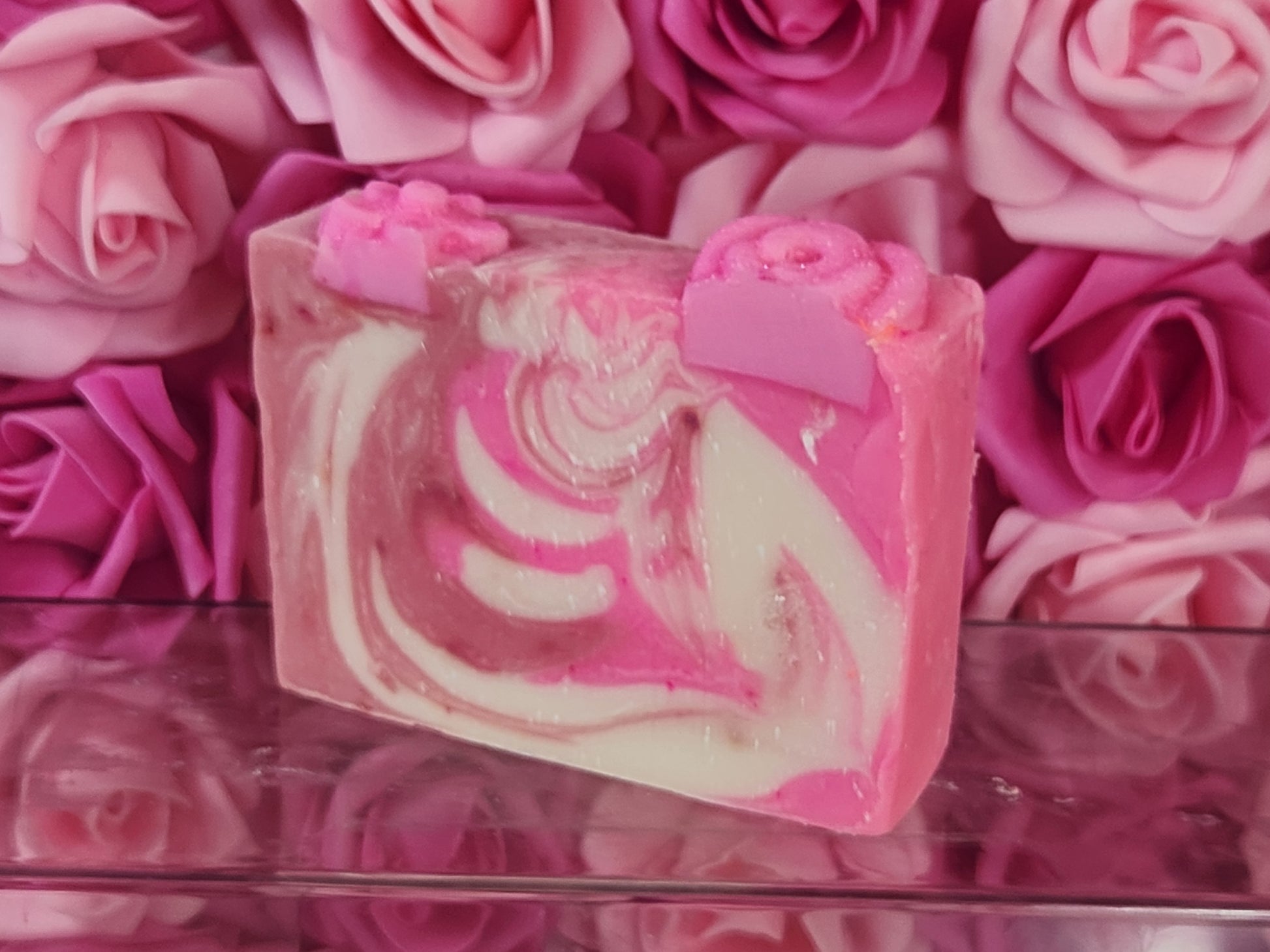 Rose Quartz Organic Cold Process Swirl Soap. Handmade All Natural Handcrafted Soap. Cute Swirl Soap! Fall/Winter Soap Bar. Yoni Soap - Glamorous Beauty & Boutique