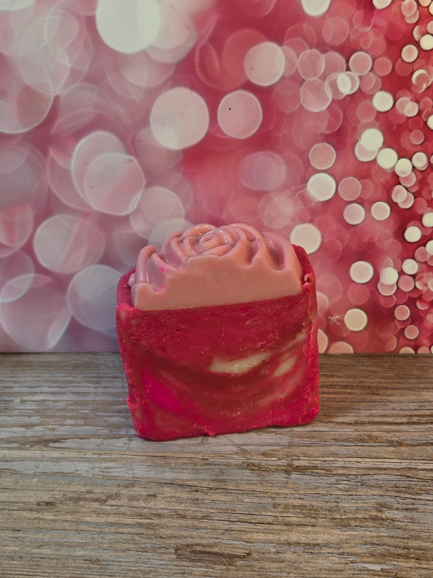Rose Quartz Organic Cold Process Swirl Soap. Handmade All Natural Handcrafted Soap. Cute Swirl Soap! Fall/Winter Soap Bar. Yoni Soap