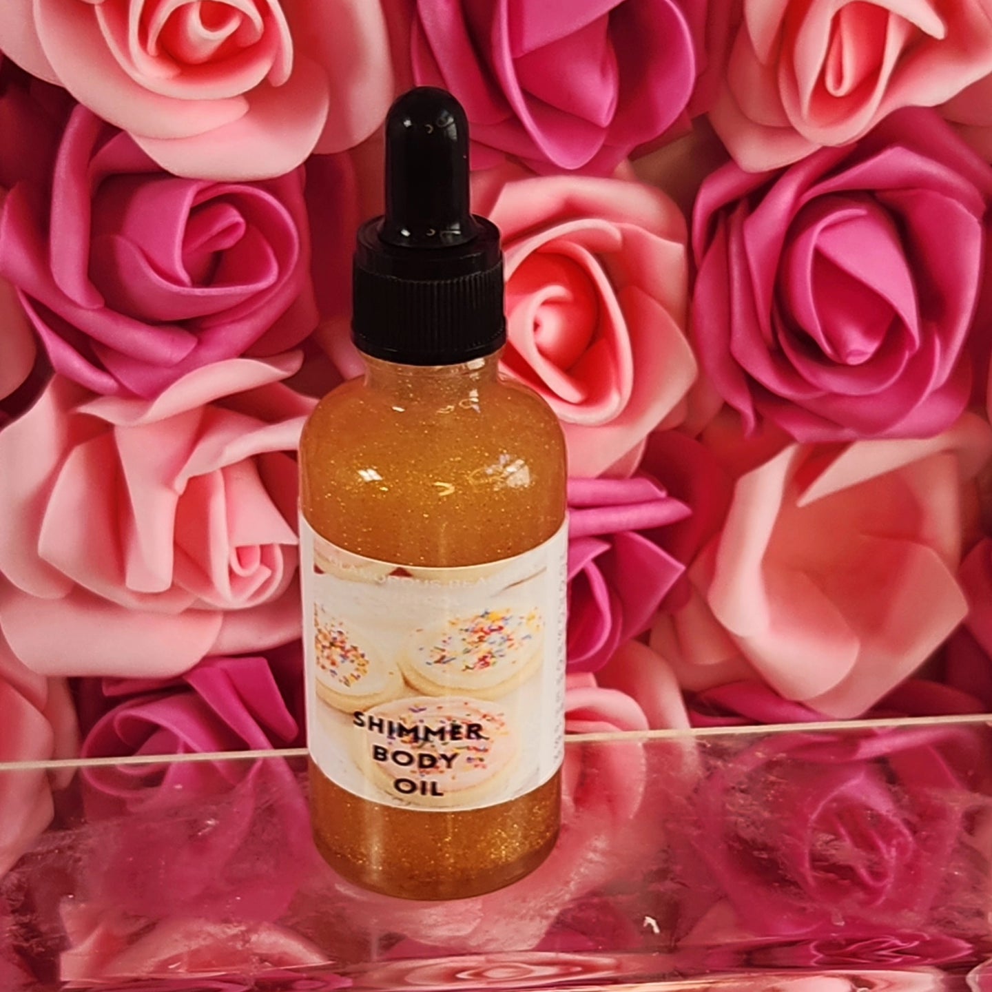 Cupcake All Natural Shimmer Body Oil. Luxurious and Moisturizing Body Oil for Dry or Normal Skin. Massage Oil.